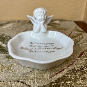 Ceramic Guardian Angel Head In Hands Resting Elbows on Trinket Dish Wings